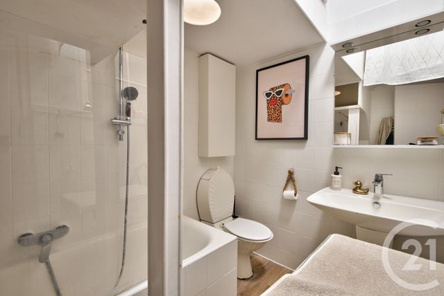 Appartement F2 à vendre - 2 pièces - 33 m2 - Villefranche Sur Mer - 06 - PROVENCE-ALPES-COTE-D-AZUR