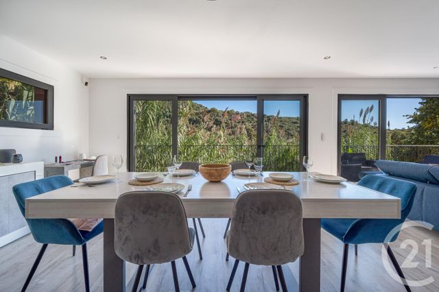 Maison à vendre - 5 pièces - 151 m2 - Eze - 06 - PROVENCE-ALPES-COTE-D-AZUR