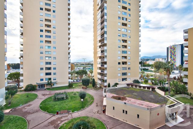 Appartement F3 à vendre - 3 pièces - 76 m2 - Nice - 06 - PROVENCE-ALPES-COTE-D-AZUR