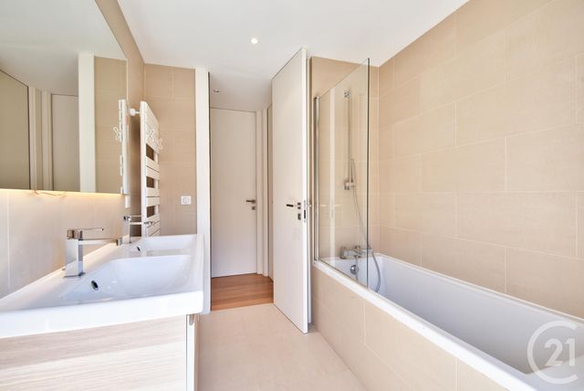 Appartement F4 &agrave; vendre - 4 pi&egrave;ces - 80 m2 - Villefranche Sur Mer - 06 - PROVENCE-ALPES-COTE-D-AZUR