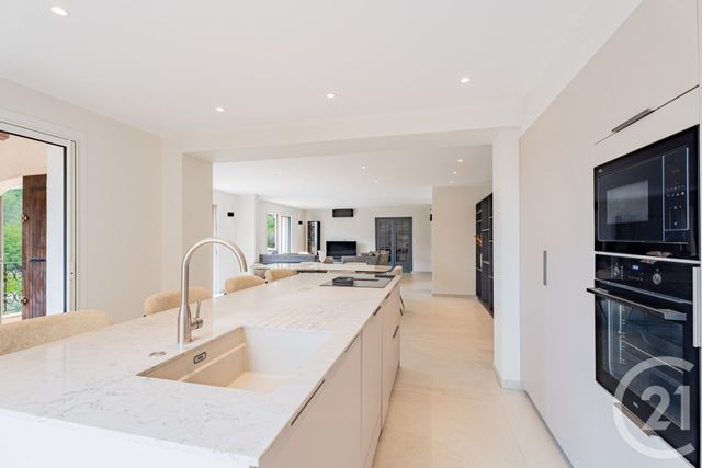 Maison &agrave; vendre - 7 pi&egrave;ces - 215 m2 - Roquebrune Cap Martin - 06 - PROVENCE-ALPES-COTE-D-AZUR