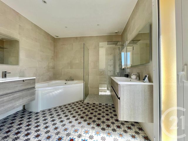 Maison &agrave; vendre - 7 pi&egrave;ces - 184,70 m2 - Nice - 06 - PROVENCE-ALPES-COTE-D-AZUR