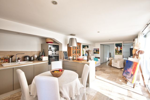 Maison &agrave; vendre - 7 pi&egrave;ces - 184,70 m2 - Nice - 06 - PROVENCE-ALPES-COTE-D-AZUR