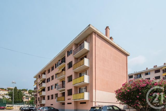Appartement F3 &agrave; vendre - 3 pi&egrave;ces - 57 m2 - Villefranche Sur Mer - 06 - PROVENCE-ALPES-COTE-D-AZUR