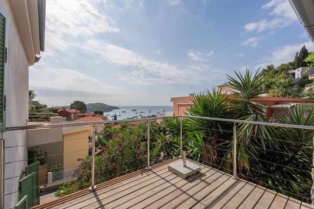 Maison &agrave; vendre - 5 pi&egrave;ces - 200 m2 - Villefranche Sur Mer - 06 - PROVENCE-ALPES-COTE-D-AZUR