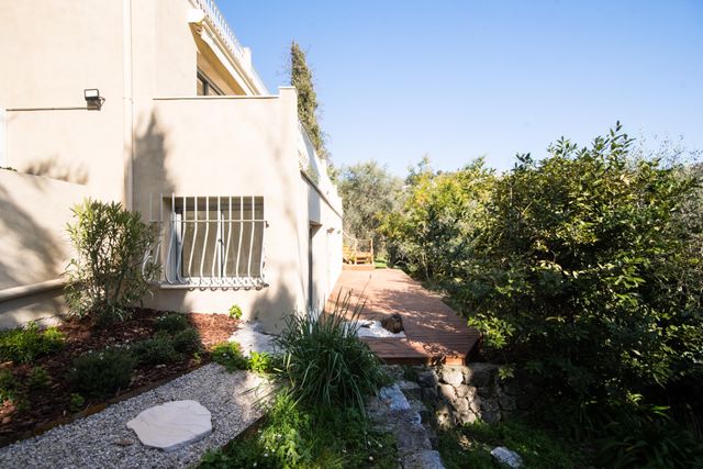Maison &agrave; vendre - 8 pi&egrave;ces - 236 m2 - La Turbie - 06 - PROVENCE-ALPES-COTE-D-AZUR