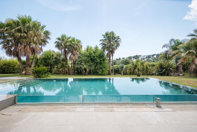 Maison &agrave; vendre - 5 pi&egrave;ces - 256 m2 - Roquefort Les Pins - 06 - PROVENCE-ALPES-COTE-D-AZUR