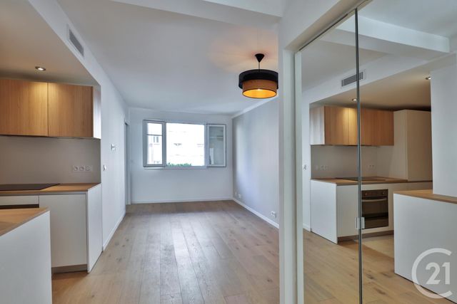 Appartement F2 à vendre - 2 pièces - 45,32 m2 - Nice - 06 - PROVENCE-ALPES-COTE-D-AZUR