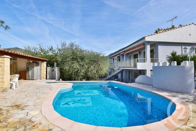 Maison à vendre - 8 pièces - 340 m2 - Tourrette Levens - 06 - PROVENCE-ALPES-COTE-D-AZUR