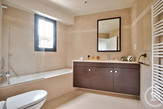 Appartement F3 à vendre - 3 pièces - 85,03 m2 - Nice - 06 - PROVENCE-ALPES-COTE-D-AZUR