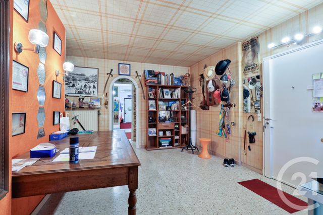 Maison à vendre - 6 pièces - 256,22 m2 - St Laurent Du Var - 06 - PROVENCE-ALPES-COTE-D-AZUR