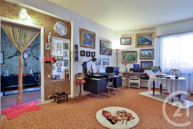 Maison à vendre - 6 pièces - 256,22 m2 - St Laurent Du Var - 06 - PROVENCE-ALPES-COTE-D-AZUR