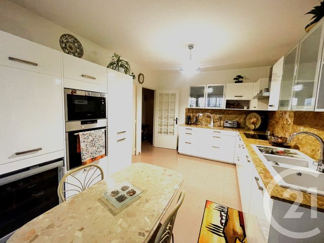 Appartement F4 à vendre - 5 pièces - 117,55 m2 - Nice - 06 - PROVENCE-ALPES-COTE-D-AZUR