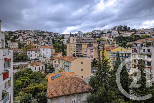 Appartement F3 à vendre - 3 pièces - 75,42 m2 - Nice - 06 - PROVENCE-ALPES-COTE-D-AZUR
