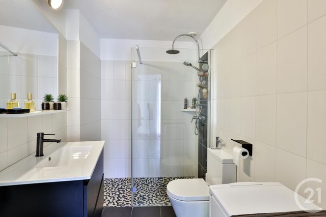 Appartement F3 à vendre - 3 pièces - 71,56 m2 - Nice - 06 - PROVENCE-ALPES-COTE-D-AZUR