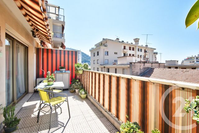 Appartement F1 à vendre - 1 pièce - 29,66 m2 - Nice - 06 - PROVENCE-ALPES-COTE-D-AZUR