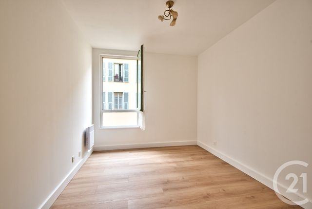 Afficher la photo en grand Appartement F3 à vendre - 3 pièces - 72,76 m2 - Nice - 06 - PROVENCE-ALPES-COTE-D-AZUR