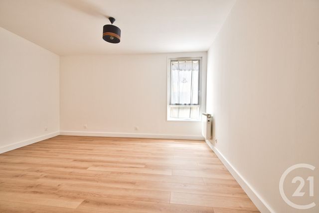 Afficher la photo en grand Appartement F3 à vendre - 3 pièces - 72,76 m2 - Nice - 06 - PROVENCE-ALPES-COTE-D-AZUR