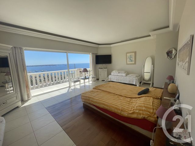 Maison &agrave; vendre - 5 pi&egrave;ces - 311,44 m2 - Vallauris - 06 - PROVENCE-ALPES-COTE-D-AZUR
