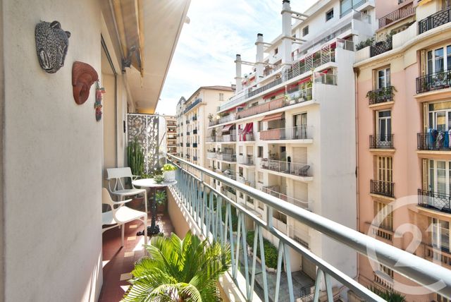 Appartement F3 à vendre - 3 pièces - 84,53 m2 - Nice - 06 - PROVENCE-ALPES-COTE-D-AZUR