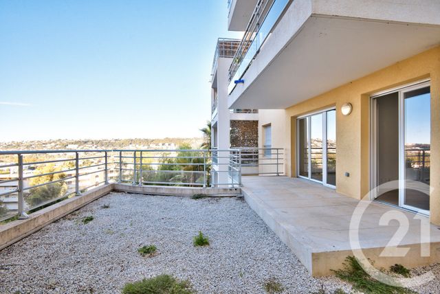 Appartement F2 à vendre - 2 pièces - 47 m2 - Nice - 06 - PROVENCE-ALPES-COTE-D-AZUR