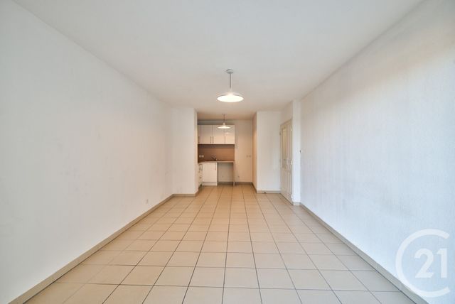 Appartement F2 à vendre - 2 pièces - 47 m2 - Nice - 06 - PROVENCE-ALPES-COTE-D-AZUR