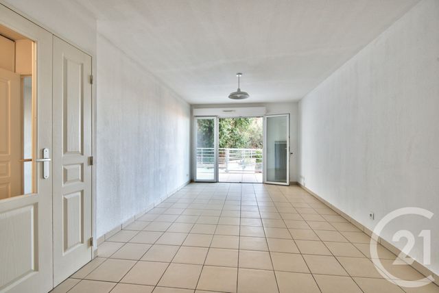 Appartement F2 à vendre - 2 pièces - 47 m2 - Nice - 06 - PROVENCE-ALPES-COTE-D-AZUR