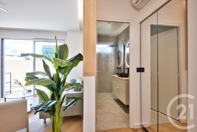Appartement F3 à vendre - 3 pièces - 58,04 m2 - Nice - 06 - PROVENCE-ALPES-COTE-D-AZUR