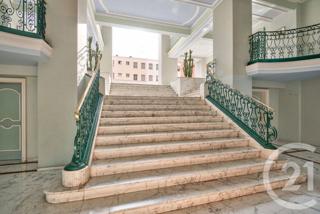 Appartement F2 à vendre - 2 pièces - 60 m2 - Nice - 06 - PROVENCE-ALPES-COTE-D-AZUR
