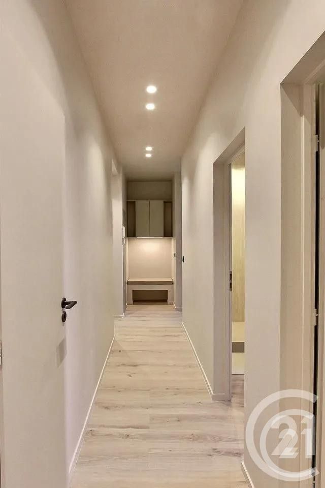 Appartement F3 à vendre - 3 pièces - 58,17 m2 - Nice - 06 - PROVENCE-ALPES-COTE-D-AZUR