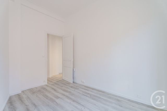 Appartement F2 &agrave; vendre - 2 pi&egrave;ces - 30,13 m2 - Nice - 06 - PROVENCE-ALPES-COTE-D-AZUR