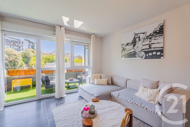 Appartement F3 &agrave; vendre - 3 pi&egrave;ces - 66,76 m2 - Nice - 06 - PROVENCE-ALPES-COTE-D-AZUR