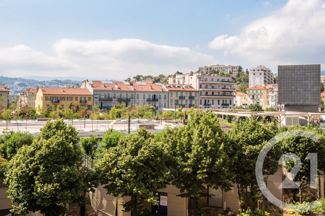 Appartement Duplex à vendre NICE