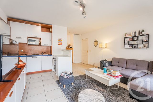 Appartement F2 &agrave; vendre - 2 pi&egrave;ces - 40 m2 - Nice - 06 - PROVENCE-ALPES-COTE-D-AZUR