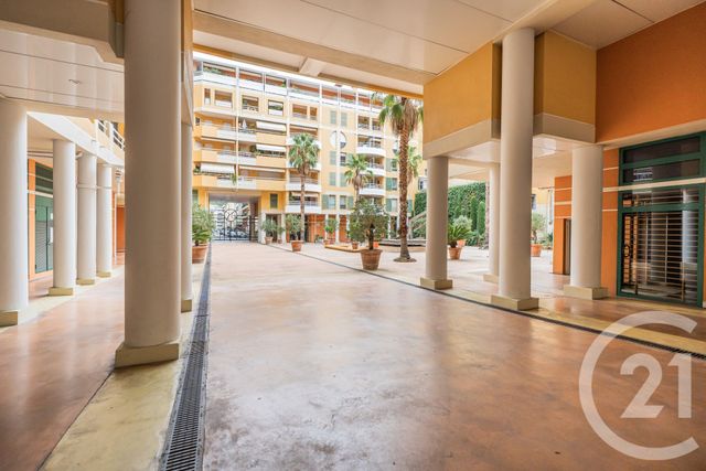 Appartement F2 &agrave; vendre - 2 pi&egrave;ces - 40 m2 - Nice - 06 - PROVENCE-ALPES-COTE-D-AZUR