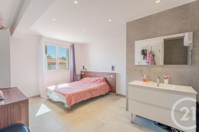 Appartement F5 &agrave; vendre - 5 pi&egrave;ces - 79,54 m2 - Nice - 06 - PROVENCE-ALPES-COTE-D-AZUR