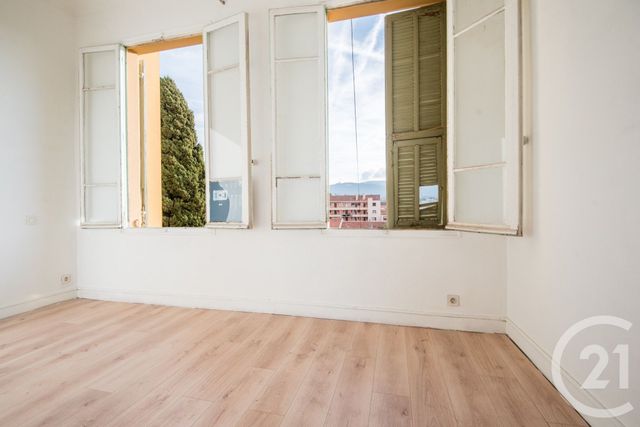 Appartement F3 &agrave; vendre - 3 pi&egrave;ces - 72,43 m2 - Nice - 06 - PROVENCE-ALPES-COTE-D-AZUR