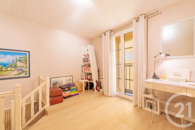 Appartement F4 &agrave; vendre - 4 pi&egrave;ces - 74,09 m2 - Nice - 06 - PROVENCE-ALPES-COTE-D-AZUR