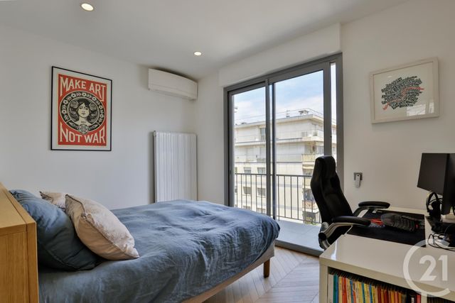 Afficher la photo en grand Appartement F3 à vendre - 3 pièces - 124,09 m2 - Nice - 06 - PROVENCE-ALPES-COTE-D-AZUR