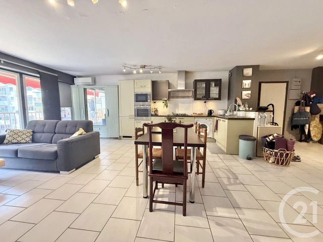Appartement F3 à vendre - 3 pièces - 84,05 m2 - Nice - 06 - PROVENCE-ALPES-COTE-D-AZUR