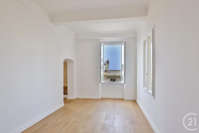 Appartement F4 à vendre - 4 pièces - 135,67 m2 - Nice - 06 - PROVENCE-ALPES-COTE-D-AZUR