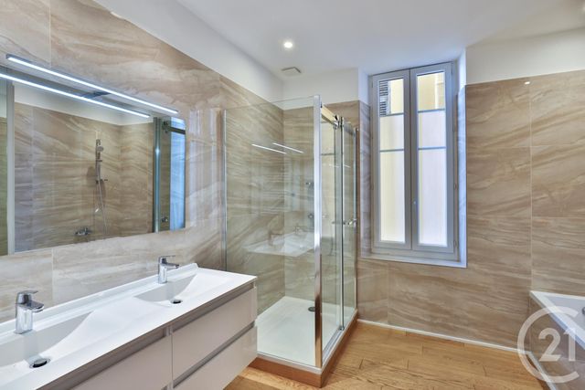 Appartement F4 à vendre - 4 pièces - 135,67 m2 - Nice - 06 - PROVENCE-ALPES-COTE-D-AZUR
