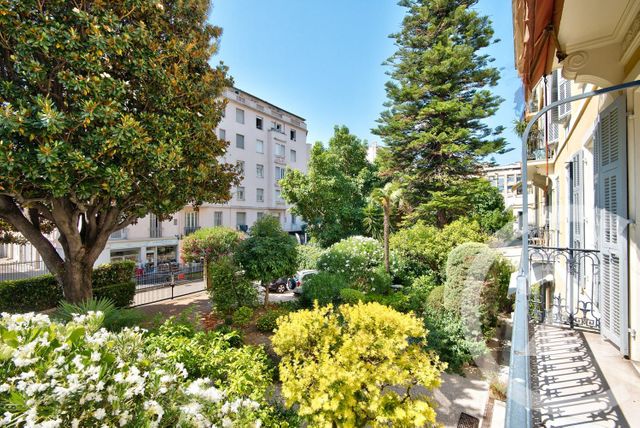 Appartement F4 à vendre - 4 pièces - 72,40 m2 - Nice - 06 - PROVENCE-ALPES-COTE-D-AZUR