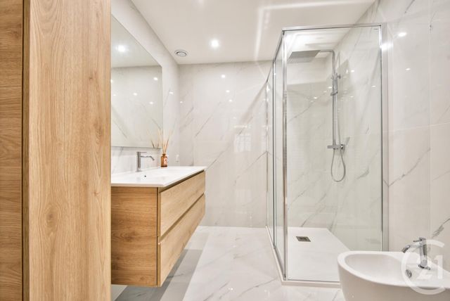 Appartement F3 à vendre - 3 pièces - 97,58 m2 - Beausoleil - 06 - PROVENCE-ALPES-COTE-D-AZUR