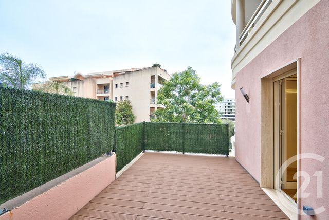 Appartement F3 à vendre - 3 pièces - 97,58 m2 - Beausoleil - 06 - PROVENCE-ALPES-COTE-D-AZUR