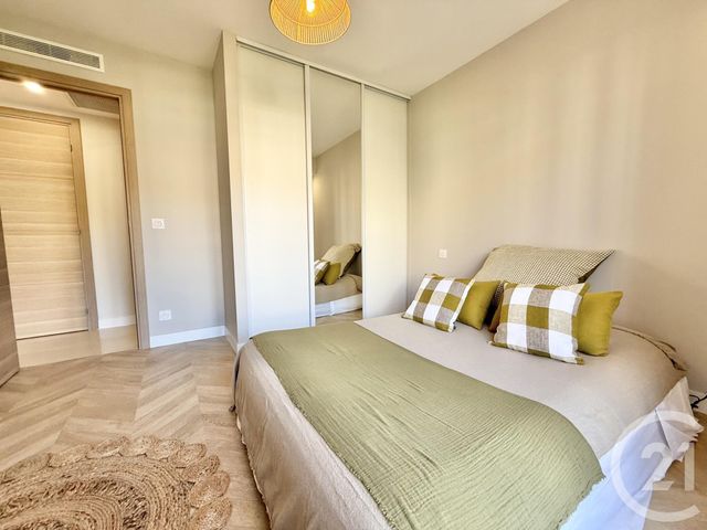 Afficher la photo en grand Appartement F3 à vendre - 3 pièces - 63,60 m2 - Nice - 06 - PROVENCE-ALPES-COTE-D-AZUR
