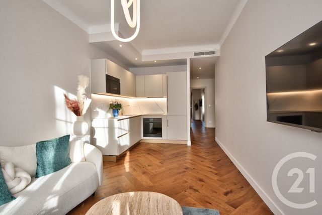 Appartement F3 à vendre - 3 pièces - 53 m2 - Nice - 06 - PROVENCE-ALPES-COTE-D-AZUR