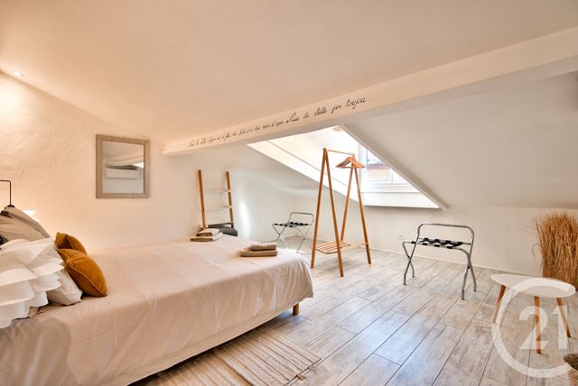 Afficher la photo en grand Appartement F4 à vendre - 4 pièces - 83,74 m2 - Nice - 06 - PROVENCE-ALPES-COTE-D-AZUR