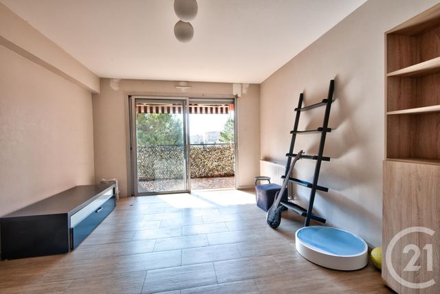 Appartement T3 à vendre - 3 pièces - 69,78 m2 - Nice - 06 - PROVENCE-ALPES-COTE-D-AZUR