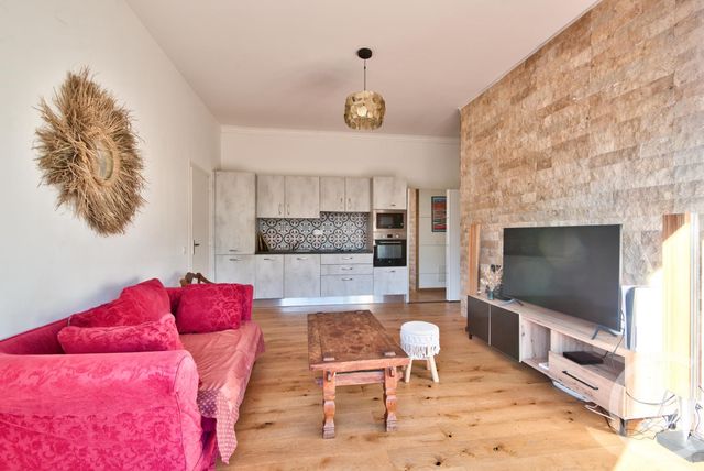 Afficher la photo en grand Appartement T3 à vendre - 3 pièces - 51,56 m2 - Nice - 06 - PROVENCE-ALPES-COTE-D-AZUR